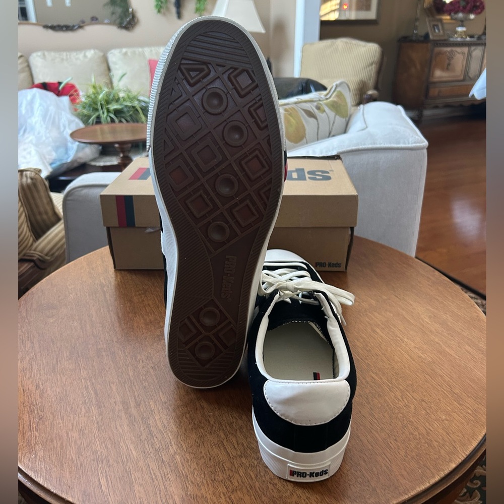 Pro-Keds Sneakers - Picture 5 of 7